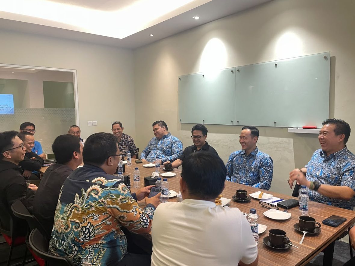 PT PLN (Persero) UID Suluttenggo bersama Dewan Pimpinan Provinsi Asosiasi Pengusaha Indonesia (DPP APINDO) Sulawesi Tengah.