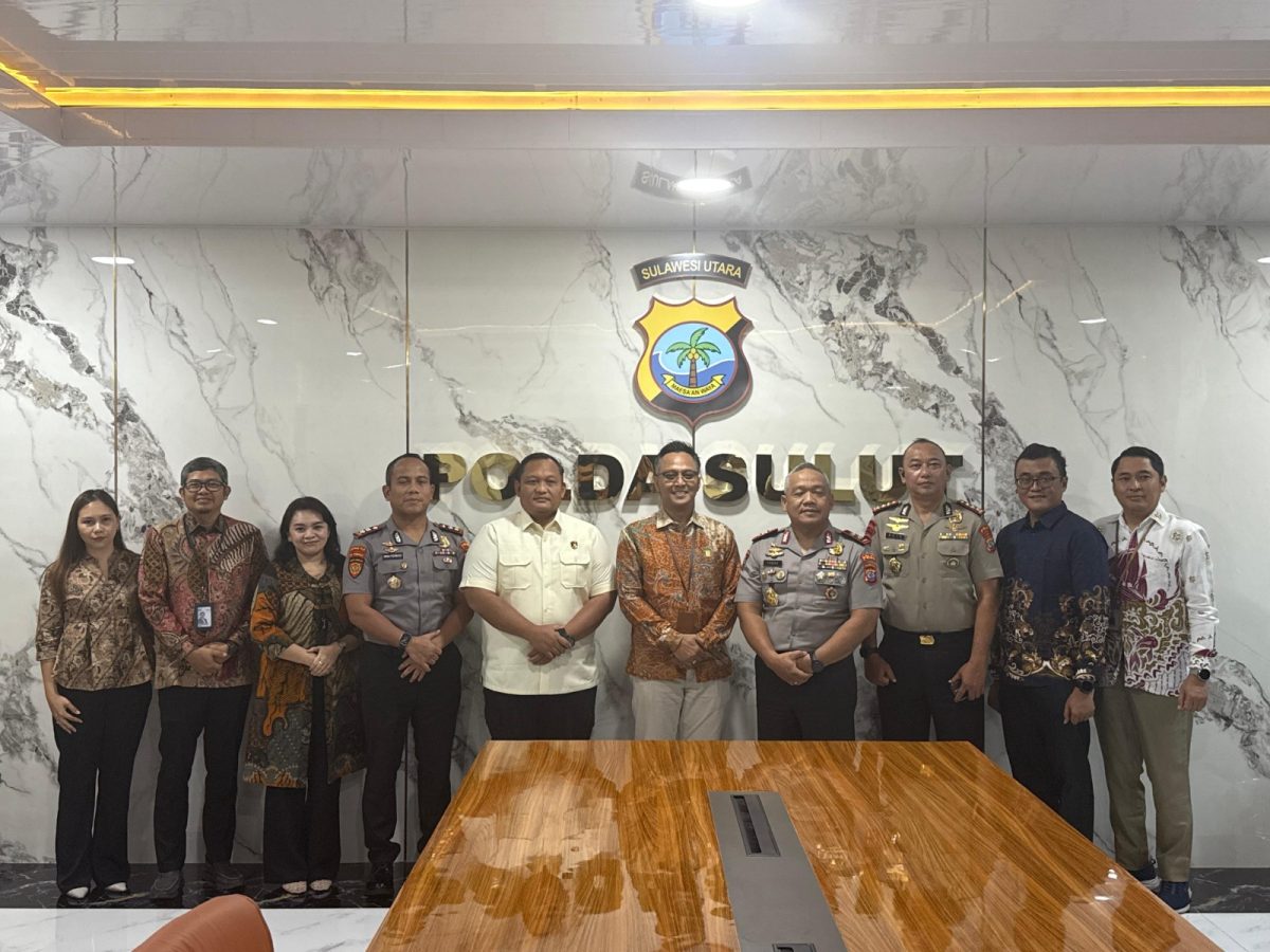 Momentum peringatan Hari Listrik Nasional (HLN) ke-81 yang mengusung semangat transformasi dan terang untuk negeri dimanfaatkan secara optimal oleh PT PLN (Persero) Unit Induk Distribusi (UID) Sulawesi Utara, Sulawesi Tengah, dan Gorontalo (Suluttenggo).