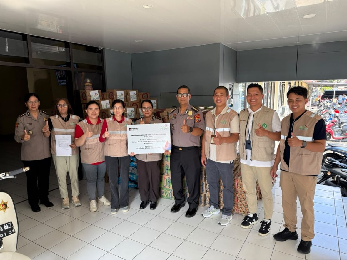 PT PLN (Persero) berkolaborasi dengan Kepolisian Daerah (Polda) Sulawesi Utara melalui program PLN Peduli menyerahkan bantuan kemanusiaan bagi para korban bencana kebakaran.